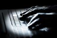 „Dane zhakowane” LKA ostrzega przed szantażem e-mail